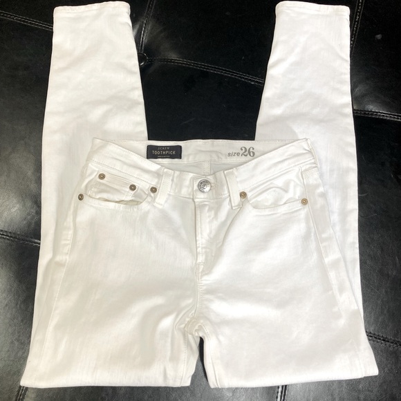 High Waisted White Jeans